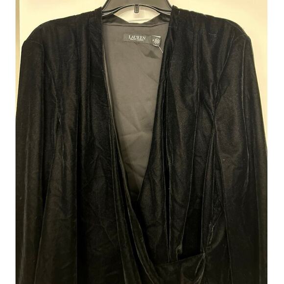 LAUREN RALPH LAUREN NWT Black Velvet Pleated Surplice Blouse Size 16 - Picture 8 of 15